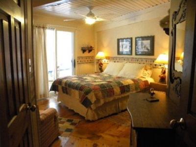 Stouffermill Bed & Breakfast Algonquin Highlands Exterior photo
